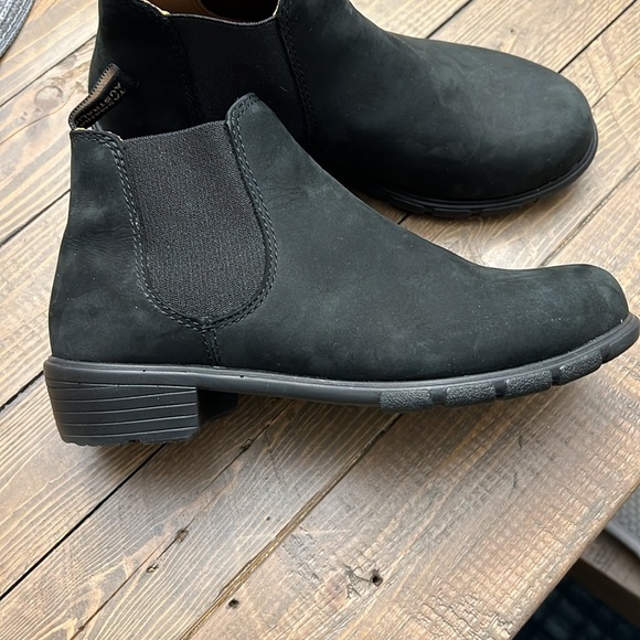 BLUNDSTONE 1977 Chelsea boots. Black nubuck - Picture 6 of 6